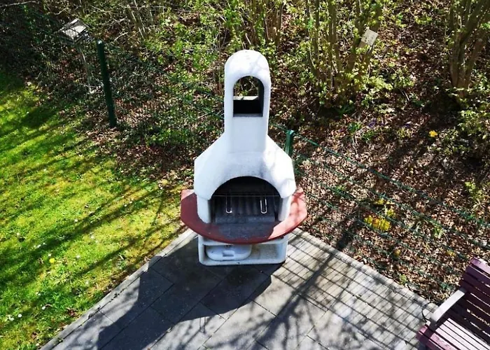 Stausee In Kirchheim Seepark By Interhome 펜션 Reimboldshausen